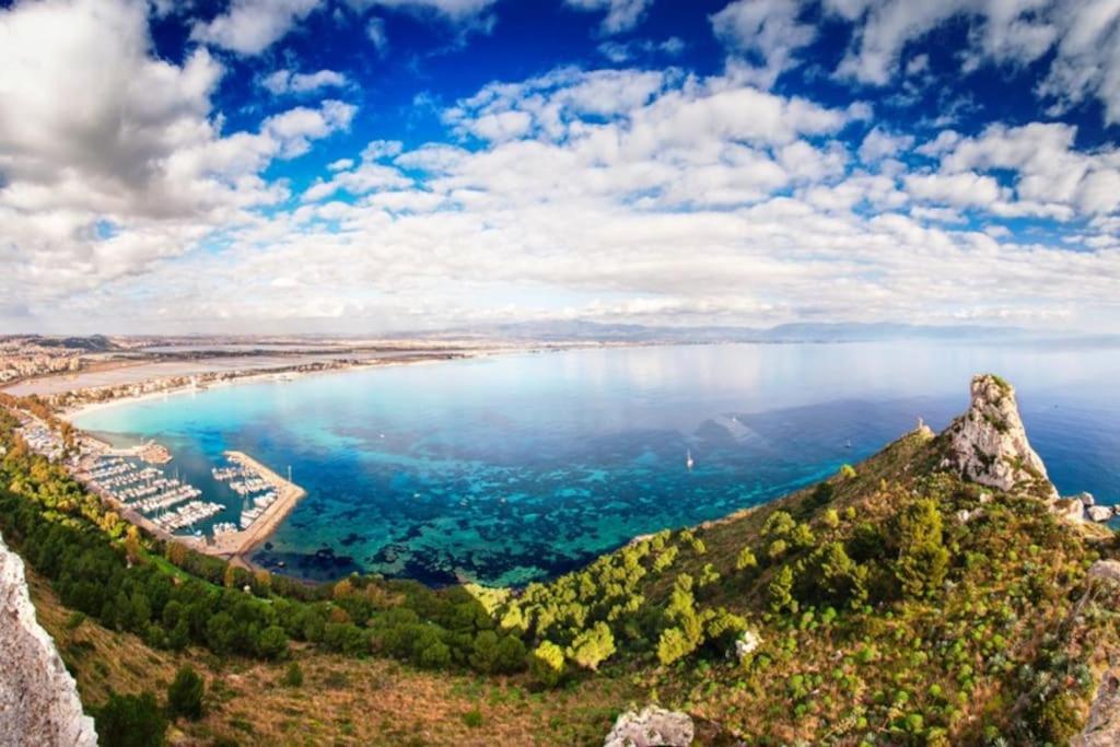 Da Mari Casa Vacanza كالياري المظهر الخارجي الصورة